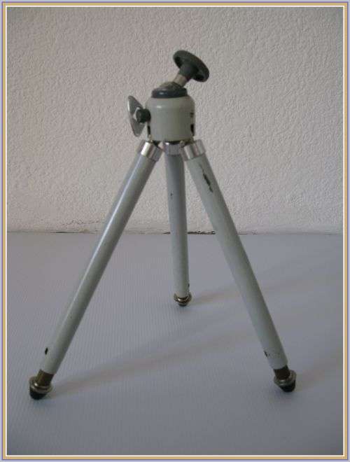 Vintage tripod 'Monaco' 707 - mini travel telescoping to 115cm