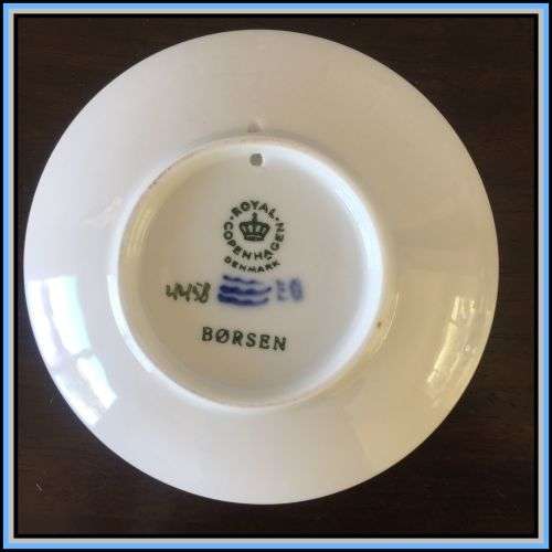 Royal Copenhagen collectable wall plate 11.5cm dia. CRAZY R 1 !!!