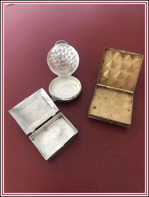 Vintage pill boxes x3
