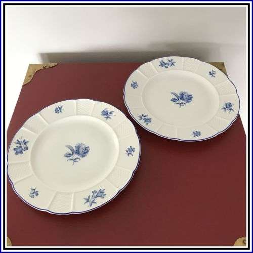 2 side plates 21cm. Rosenthal `Barock` vintage.