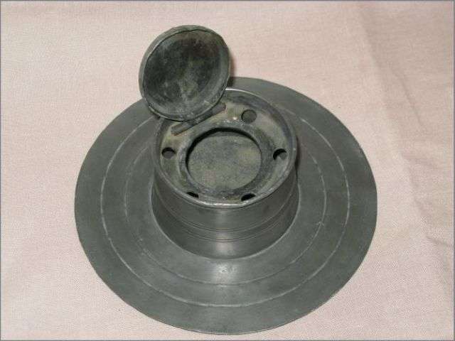Victorian ship's ink well. 1890's - PEWTER