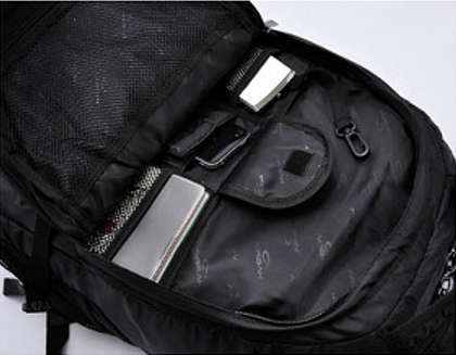 AIRBAK - Unique air cushioned design - makes you feel like you're carrying half the weight.!