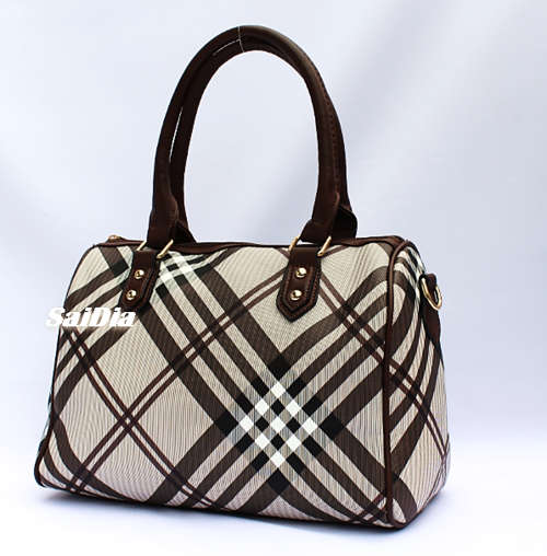 ELEGANT AND CLASSIC CHECK  SMALL TOTE IN CAPTIVATING COFFEE