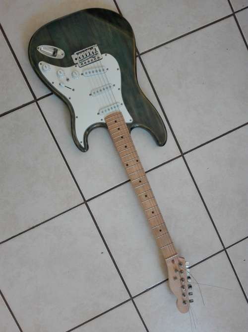 Strat Shape guitar with Telecaster headstock
