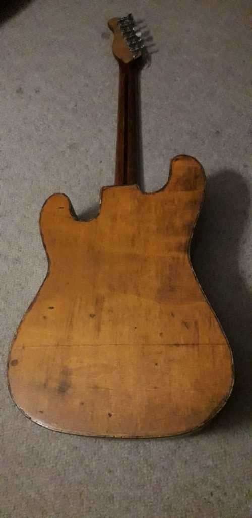 Guitar - Strat-shape semi-acoustic