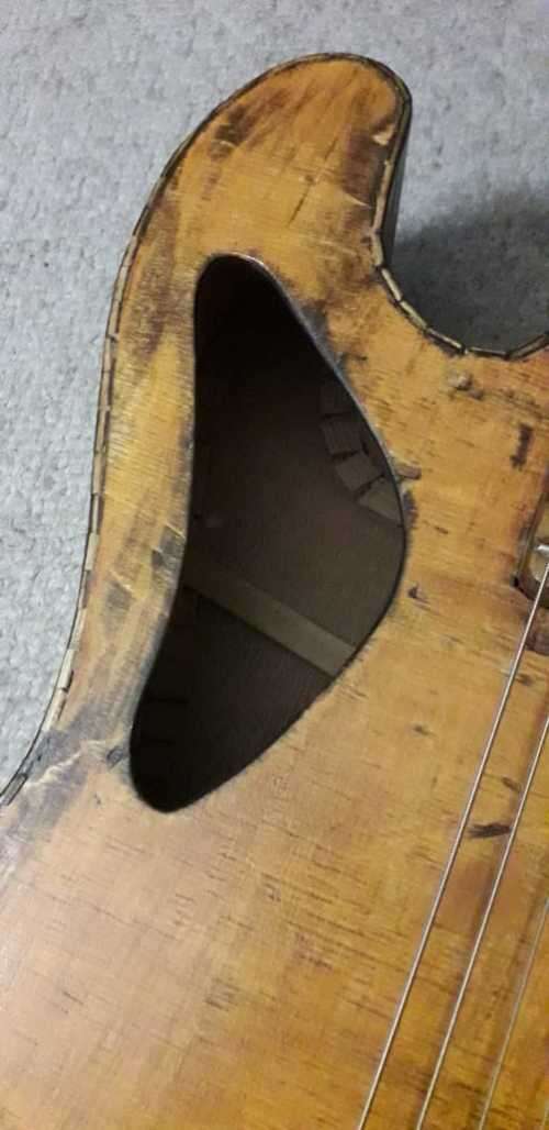 Guitar - Strat-shape semi-acoustic