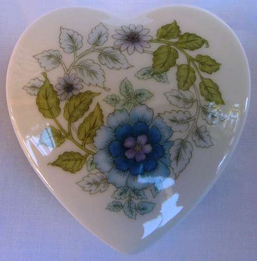 Heart Shaped Trinket Box by Wedgwood - CLEMENTINE