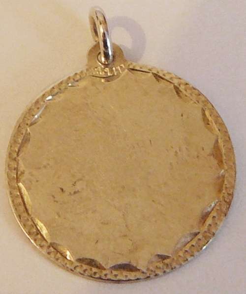 Silver 925 Pendant with Scalloped Edge
