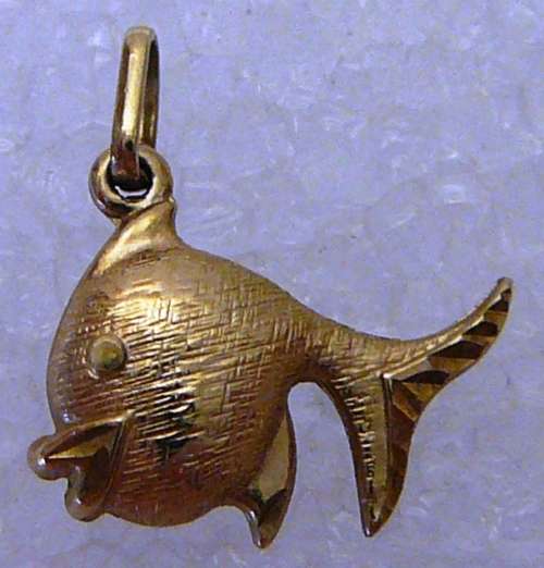 9 ct Gold Charm - The Gold Fish