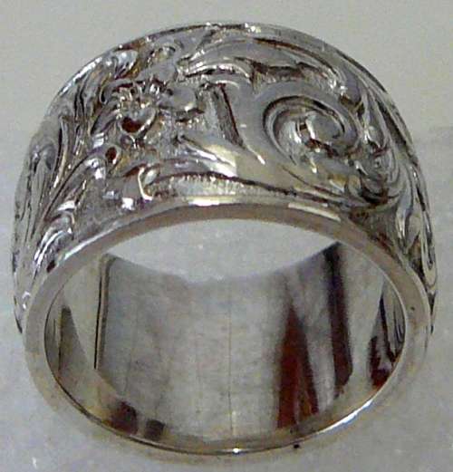 Ladies Silver Decorative Ring