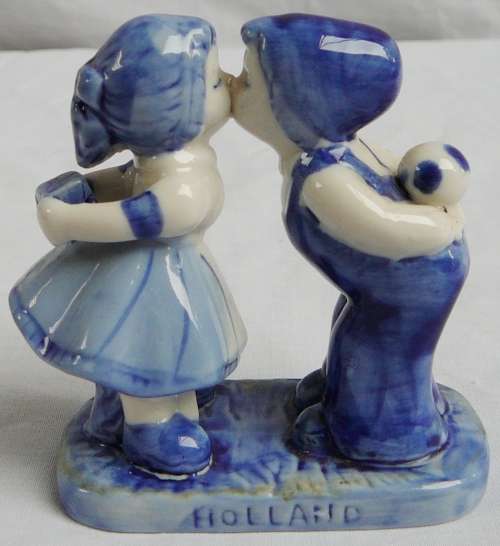 A Delft Blue Boy and Girl Kissing Ornament