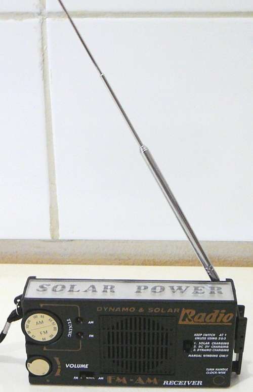 A Solar Chargeable Portable FM\AM Radio