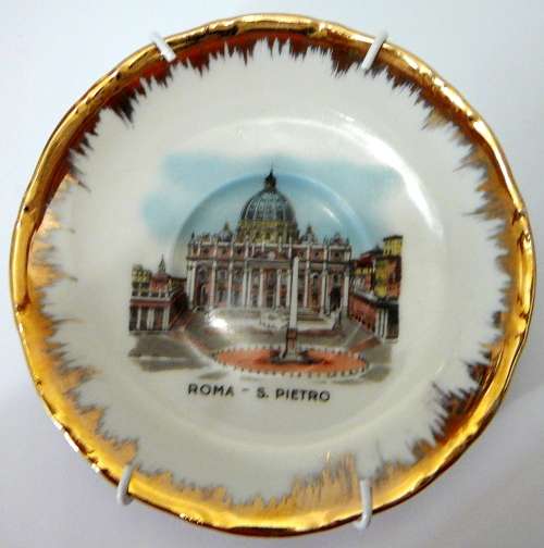 Wall Plate and Hanger St. Peters Square Rome