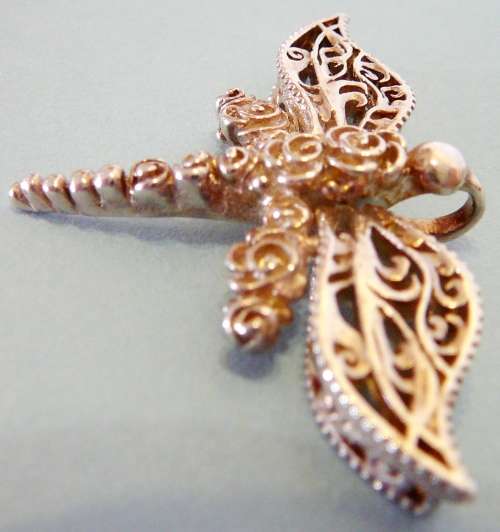 Adorable Sterling Silver Dragonfly Pendant