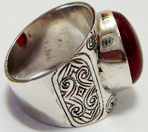 Silver Ring set with a Brown Agate