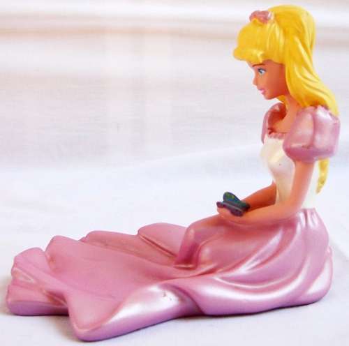 Barbie Holding a Butterfly - Soap Dish 1969