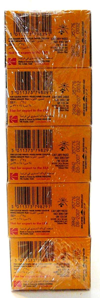 A Pack of 20 Kodak Gold 35 mm Colour Film 24 Exposures