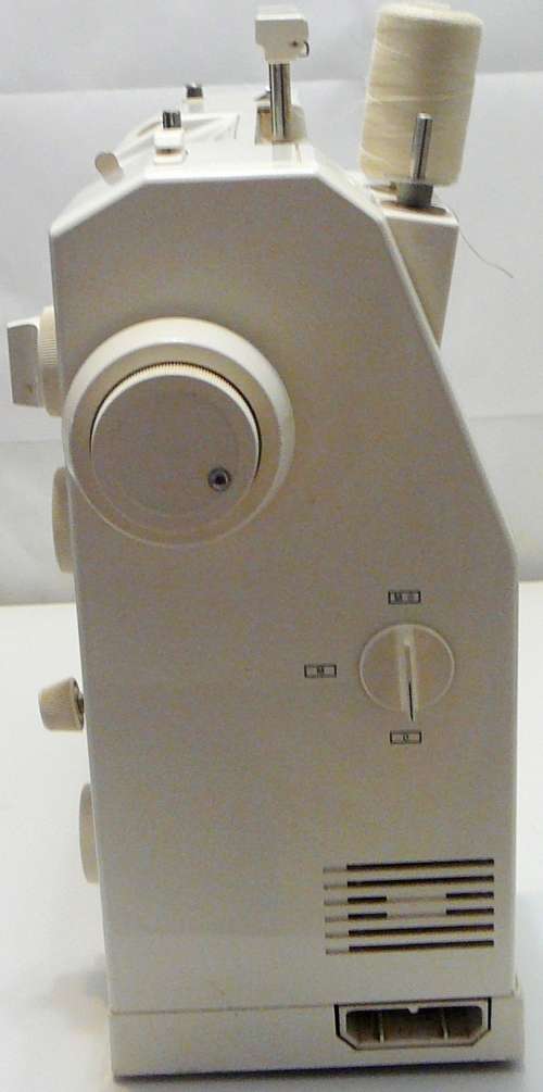 Bernina 1000 Special Sewing Machine - Made in Switzerland