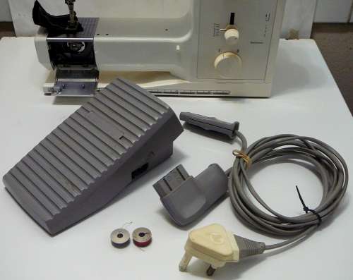 Bernina 1000 Special Sewing Machine - Made in Switzerland