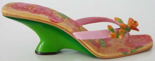 'Just The Right Shoe' - Collectible - 'Step Into Summer'