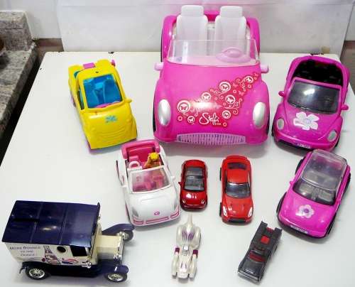 An Assortment of 10 Toy Cars