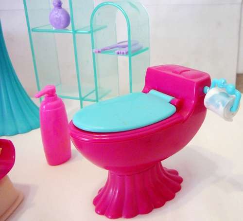 Rainbow Doll in Bath Tub with with Bathroom Fittings and Baby on Scale