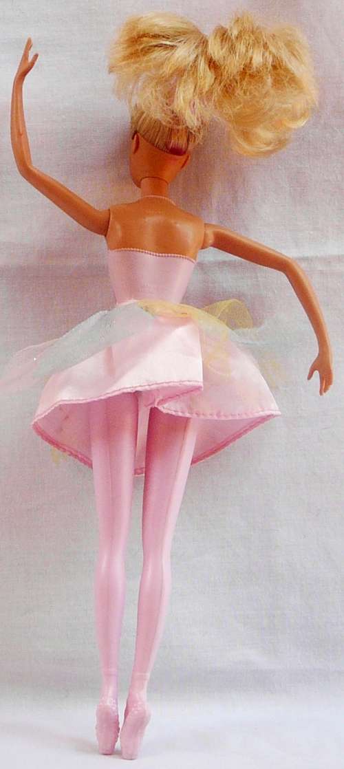 Ballerina Barbie with Spare Tutu and Leggings