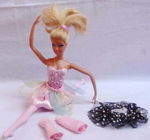 Ballerina Barbie with Spare Tutu and Leggings