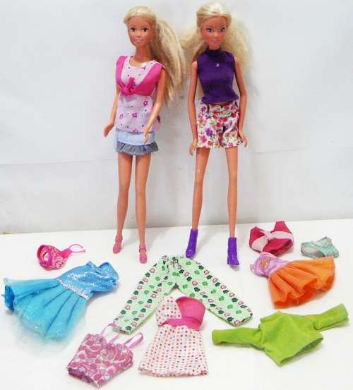 2 Barbie Look a Like Steffi Love Dolls with Spare Clothing & Accessories 13 Items