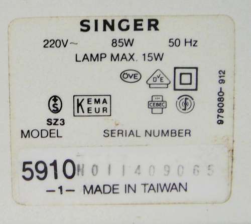 Singer Sewing Machine Model 5910 Harmonie