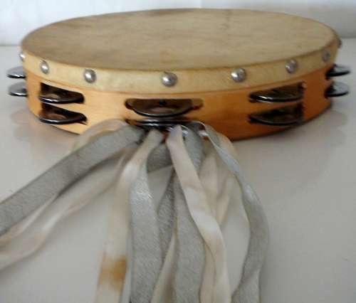 25 cm Wooden Tambourine with 18 Jingles