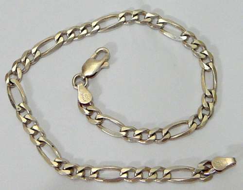 A Sterling Silver Bracelet Chain