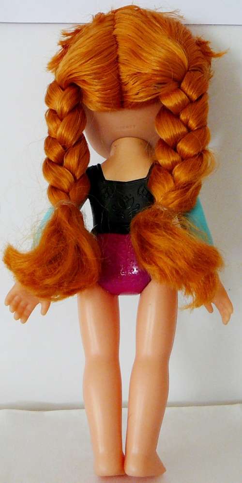 Adorable Doll - Very Collectible  'Anna' From Frozen