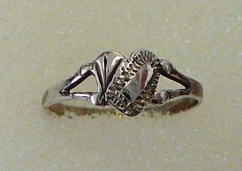 A Very Pretty Sterling Silver Toe Ring