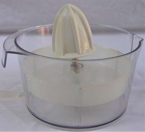 A Juice Extractor Attachment A795 for use with Kenwood Chef Models  A901 & A701