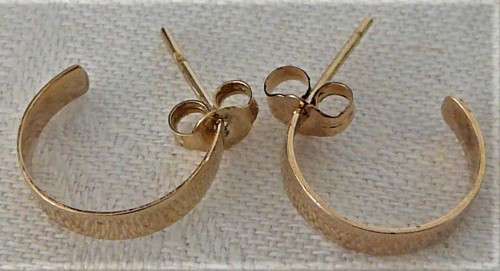 A Dainty Pair of 9ct Yellow Gold Half Loop Earrings