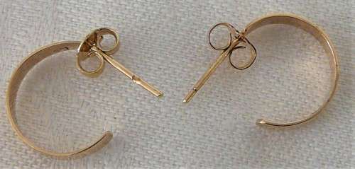 A Dainty Pair of 9ct Yellow Gold Half Loop Earrings