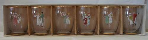 A Boxed Set of 6 22ct Gold Trimmed Shot Glasses