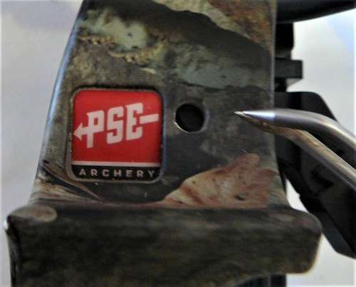 A Compound Bow by PSE Model Chaos S1 with Bag and Quiver