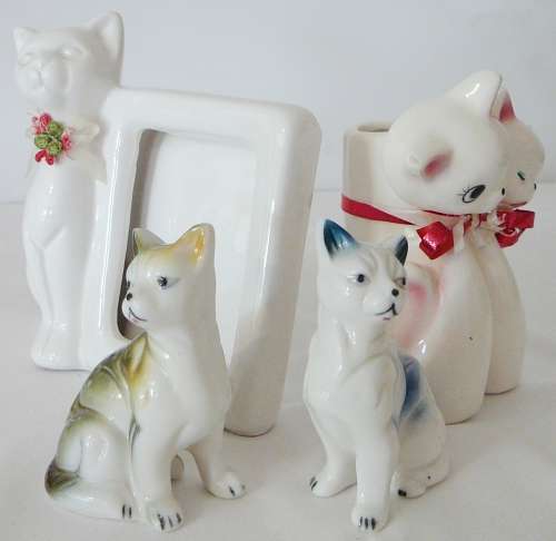 For The Cat Lover - 5 Assorted Porcelain Cats