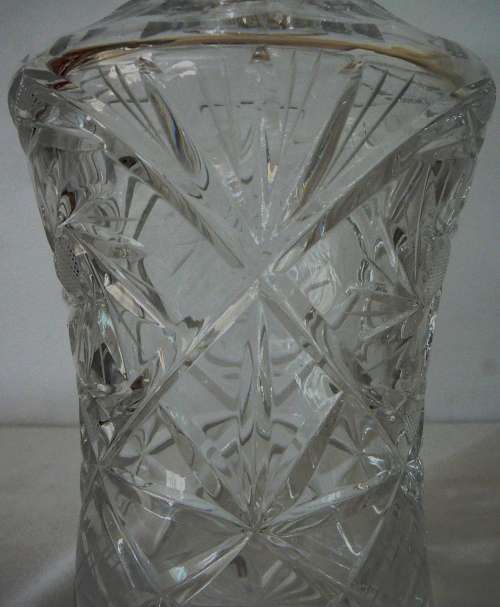 A Very Attractive Vintage Crystal Decanter