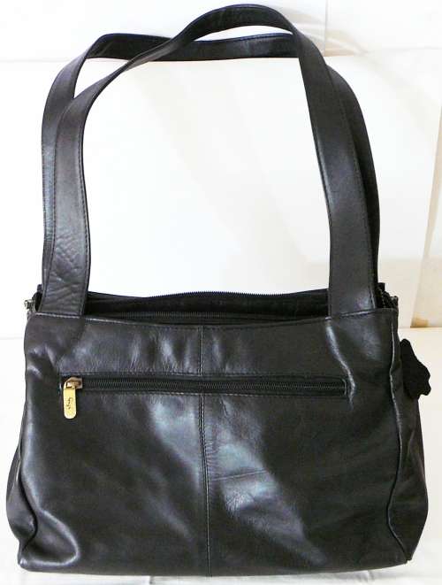 Stunning Black Leather Handbag by GIGI of New York