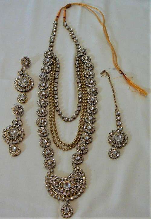 An Exquisite Set of Indian Style Wedding Jewelry
