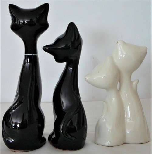 Two Pairs of Porcelain Cats Black and White