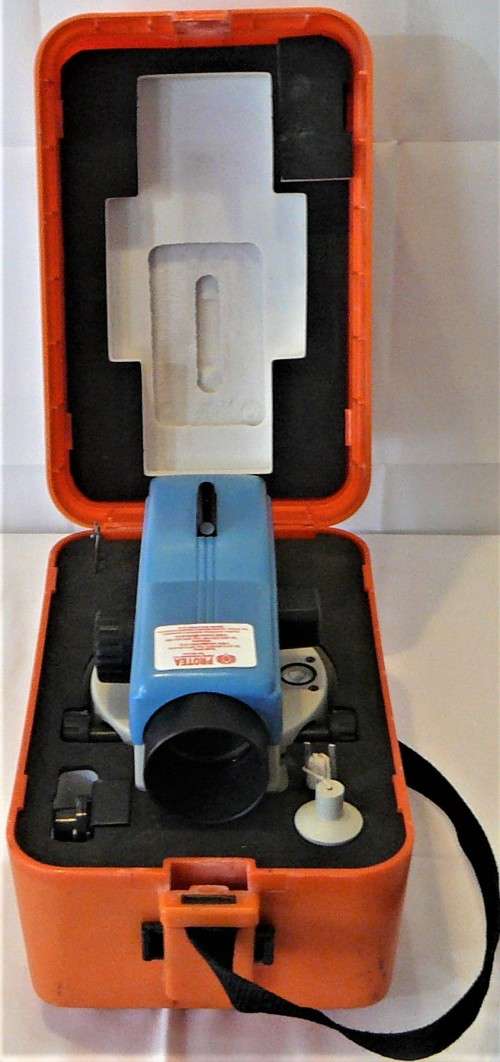 Dumpy Level and Suveyors 5 metre Staff