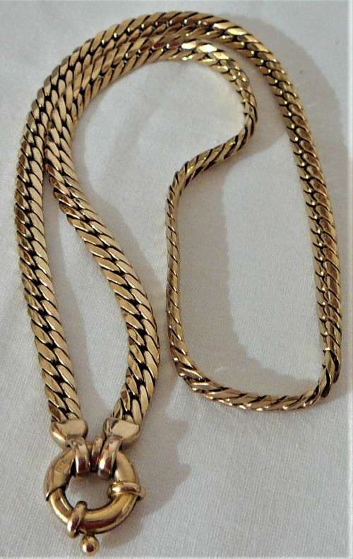 A Superb 9ct Gold Necklace Chain