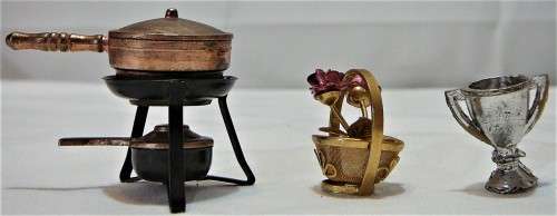 A Selection of Ornaments for your Printers Tray - 6 Assorted Metal Ornaments