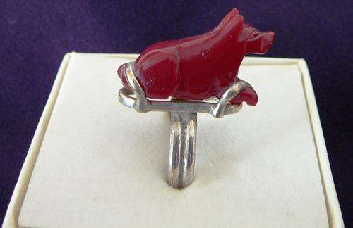Silver 925 Ring Set with a Red Jade Dog