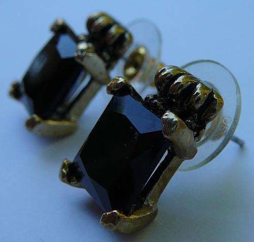 Dark Glass Stone Earrings