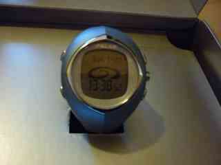 Polar F11 Heart Rate Monitor ( Ladies Blue Glow) excellent condition with box